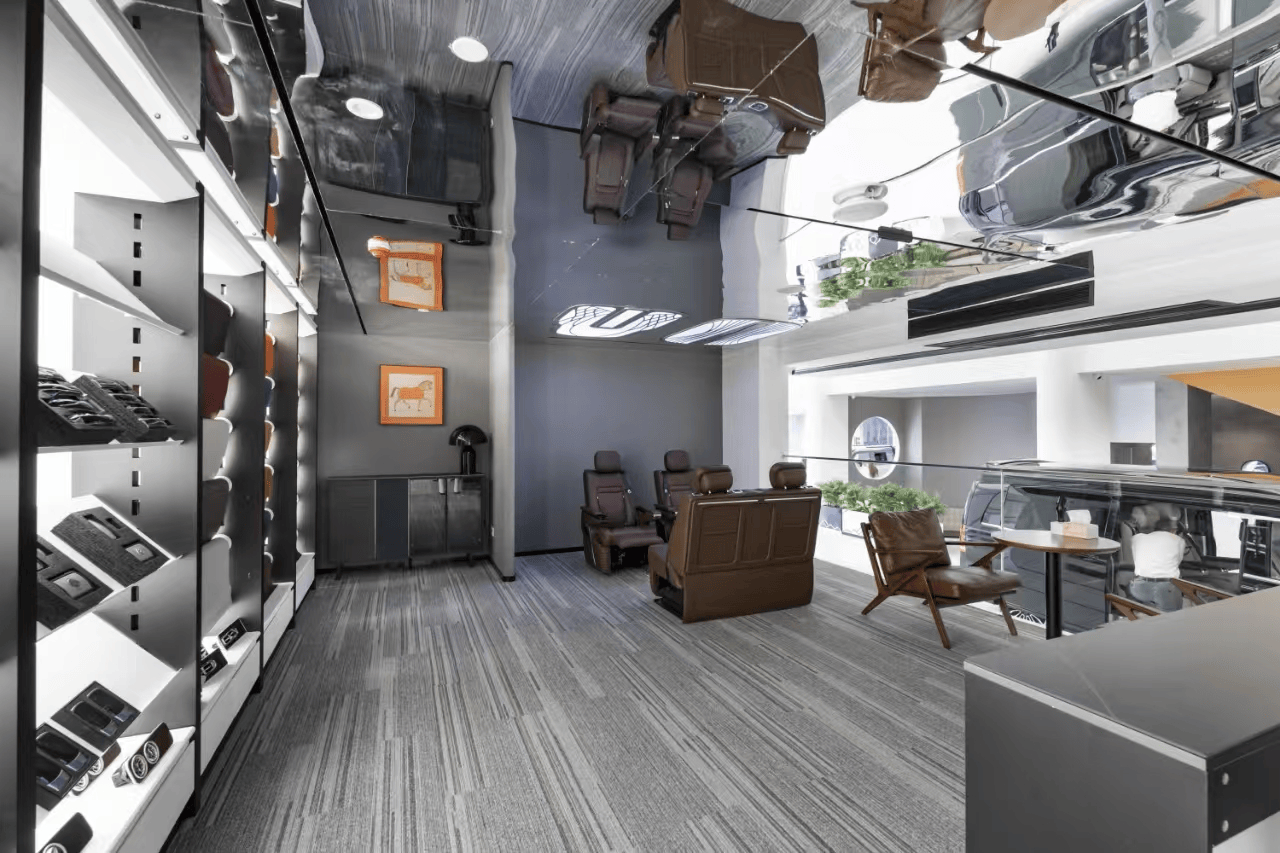 改装：中马房车汇引领行业潮流不朽情缘网站商务车整车定制及(图2)