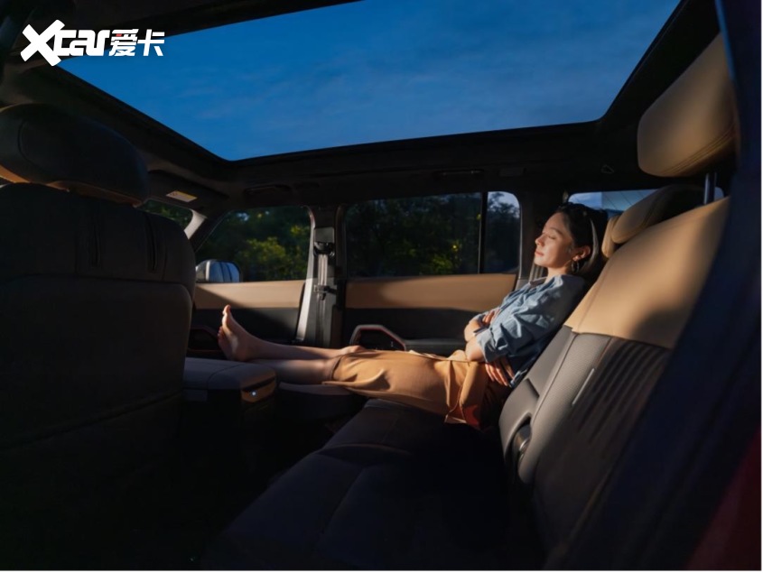 限时赠送行业首创一键升顶露营选装包不朽情缘手机网站福特智趣烈马盲订开启(图9) 限时赠送行业首创一键升顶露营选装包不朽情缘手机网站福特智趣烈马盲订开启(图9)