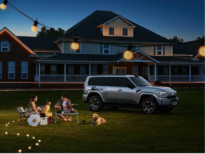 17 Max+版上市通勤露营穿越全搞定不朽情缘网站售价3699万元!猛士M8(图8) 17 Max+版上市通勤露营穿越全搞定不朽情缘网站售价3699万元!猛士M8(图8)